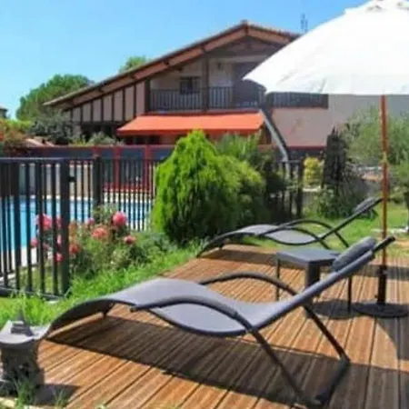 Holiday home Des Cerisiers Le Temple-sur-Lot
